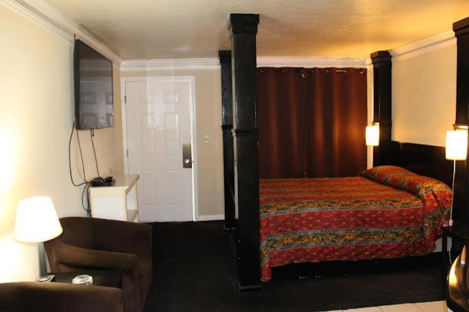 Blisspoint Inn Fka Motel 6T7 Indianapolis Extérieur photo